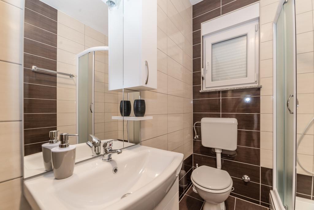 Apartments Kovacevic Vir Dış mekan fotoğraf