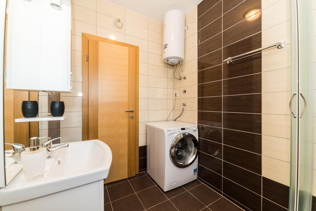 Apartments Kovacevic Vir Dış mekan fotoğraf
